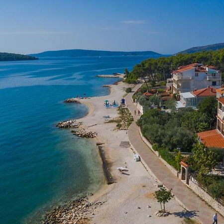 Apartments Marko Trogir Exterior photo