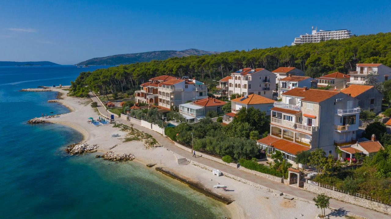 Apartments Marko Trogir Exterior photo